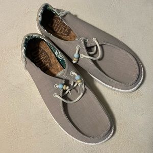 Hey Dude Wendy Fringe Rose Size 8